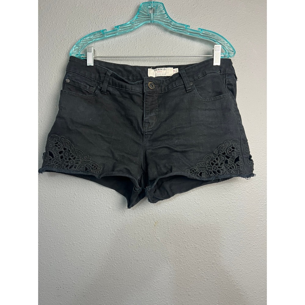 Torrid Black Denim Crochet Lace Trim Shorts Plus Size 14 Frayed Hem Boho Cutoffs